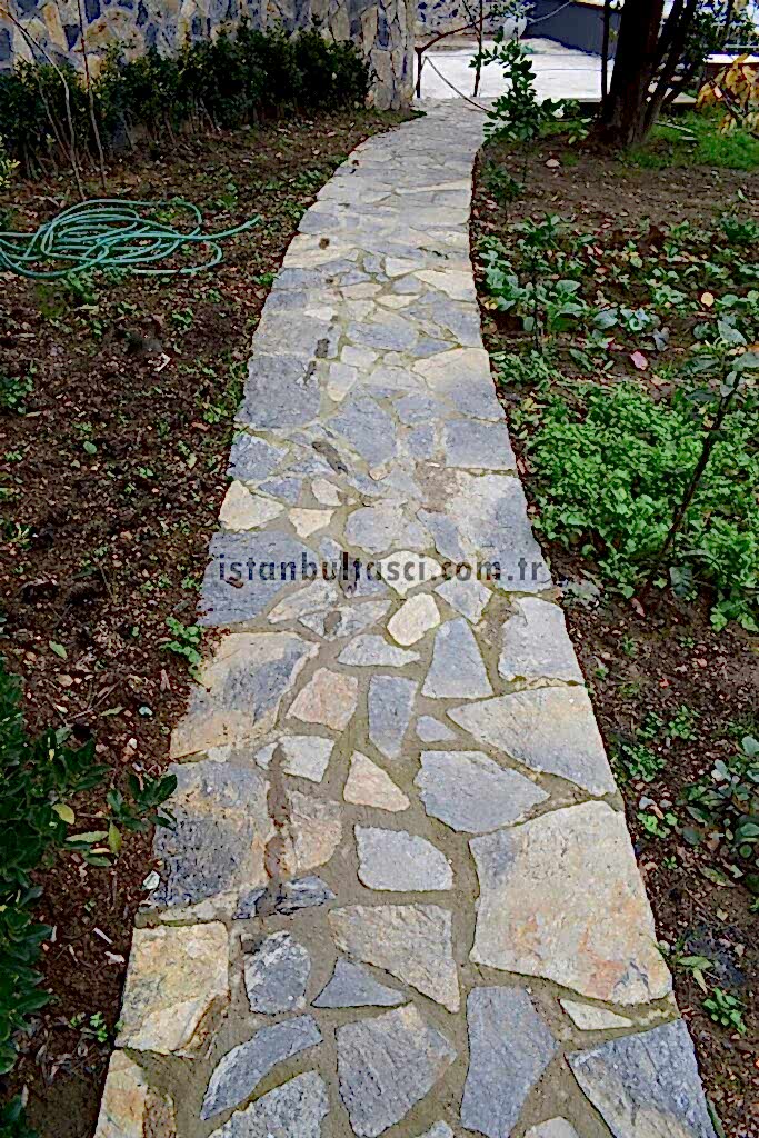 Bahçe Kayrak Taşı